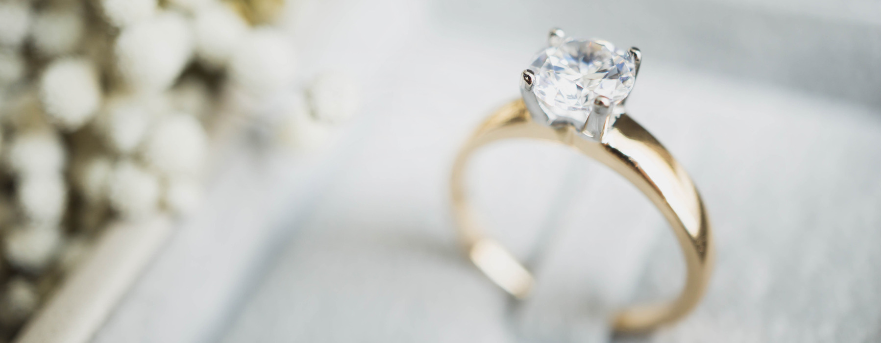 valor Ficticio Masaccio Cuánto gastar en un Anillo de Compromiso? | Matrimony Rings